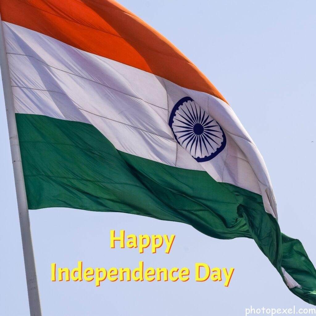 Indian-Flag-On-Sky-Background-Happy-Independence-Day-Images