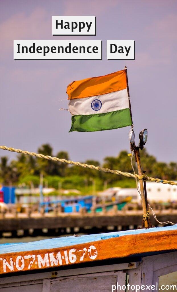 Waving-Indian-Flag-Happy-Independence-Day-Images